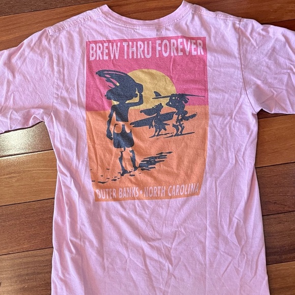 Pink OUTER BANKS vintage t-shirt - Picture 3 of 4